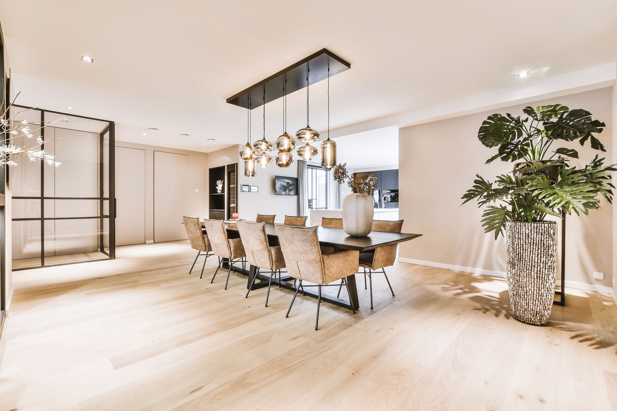 Descubra nuestra gran oferta inmobiliaria. INMOBILIARIA ASTURIANA DE ASESORAMIENTO S.L. en Gijon